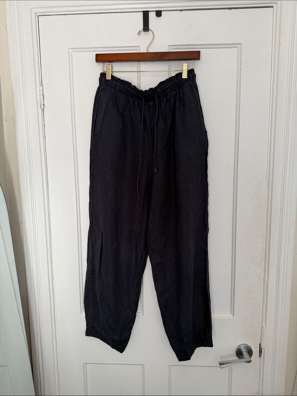 Left On Friday Linen Pants in Navy